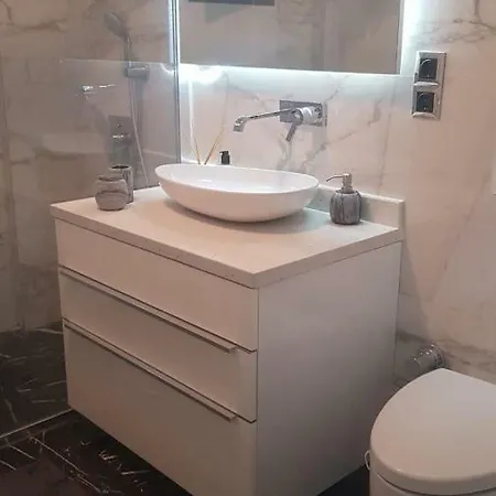 Luxus Mit Hamam, Pool Und Sauna Villa *